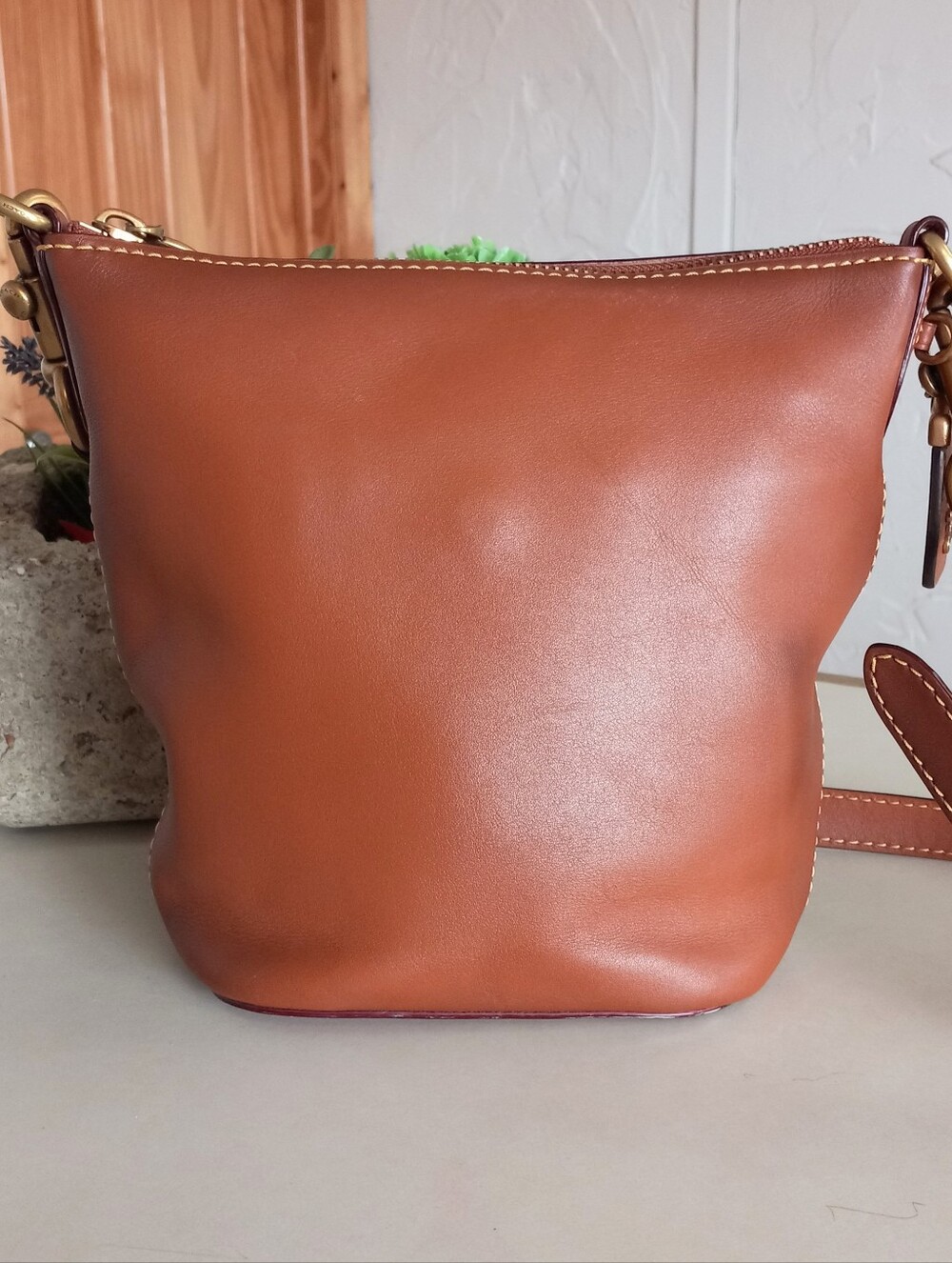 Coach Originals 1941 Archive Duffle 20 In Saddle/Brass - Picture 3 of 16